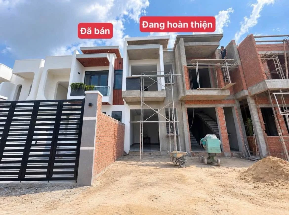 Bán nhà Tân An Thủ Dầu Một 60m2 3 phòng ngủ 2.55 tỷ - Ảnh 1