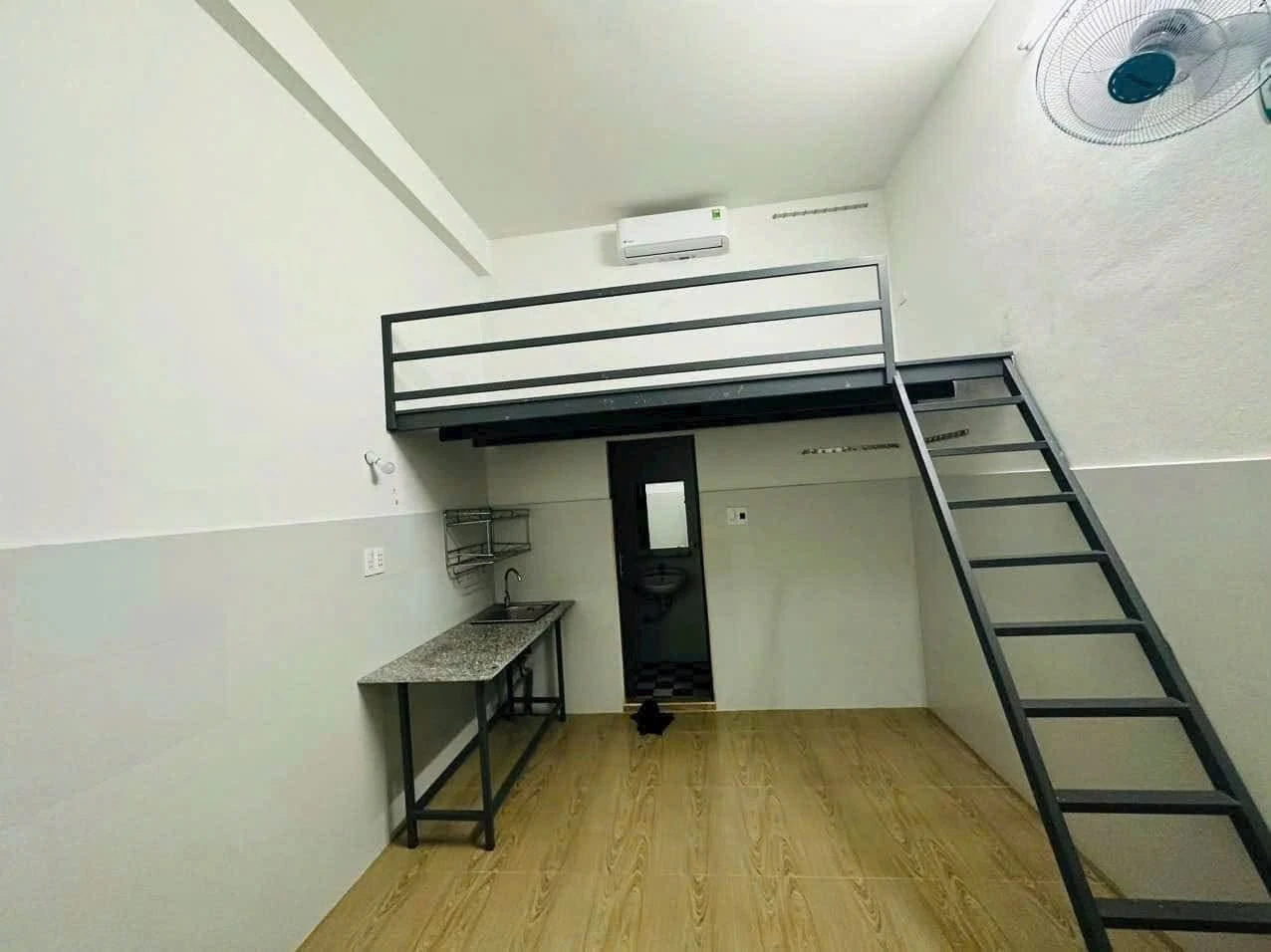 Bán nhà 94m2, 13 phòng, Lê Thanh Nghị, Đà Nẵng, 8 tỷ - Ảnh 1