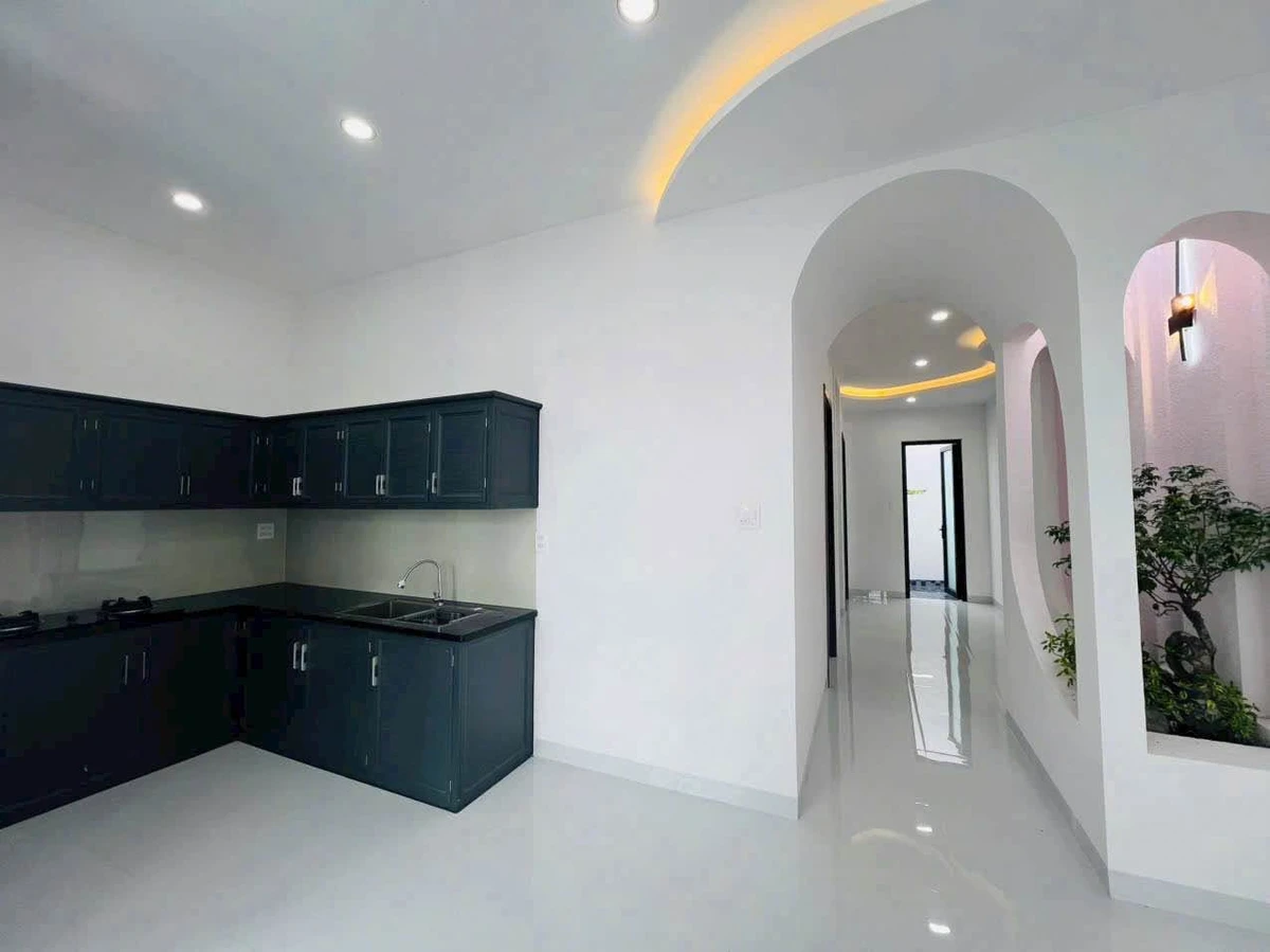 Bán nhà 2 phòng ngủ 105m² gần Ga Lê Duẩn, Phan Thiết - Ảnh thu nhỏ 3