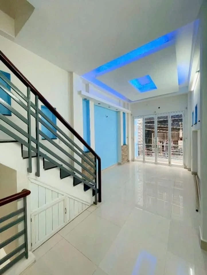 Cho thuê nhà nguyên căn 3 phòng ngủ 24m² Quận 4 - Ảnh thu nhỏ 5