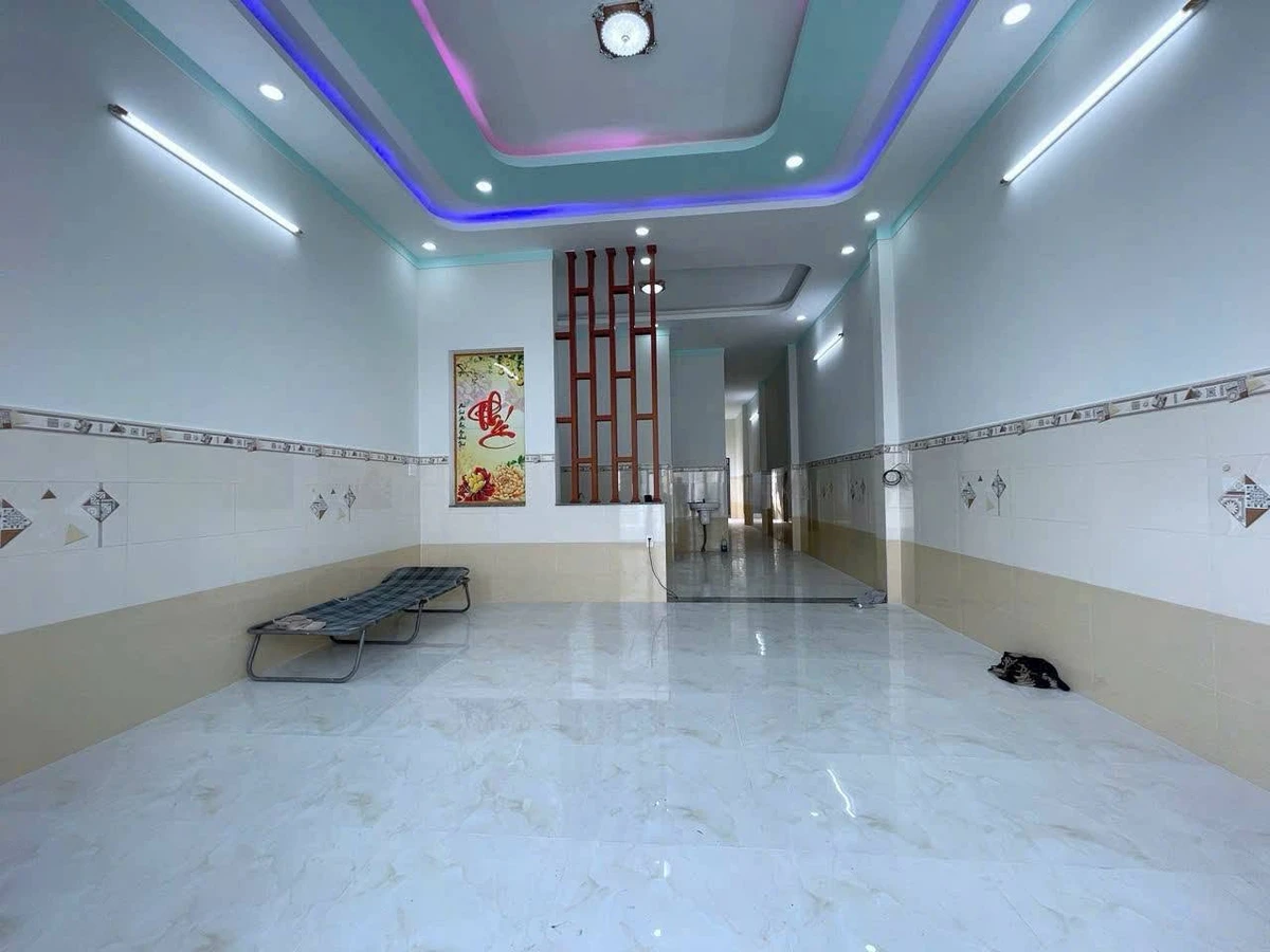 Bán nhà 3 phòng ngủ 150m² Đức Hòa, Long An - Ảnh thu nhỏ 2