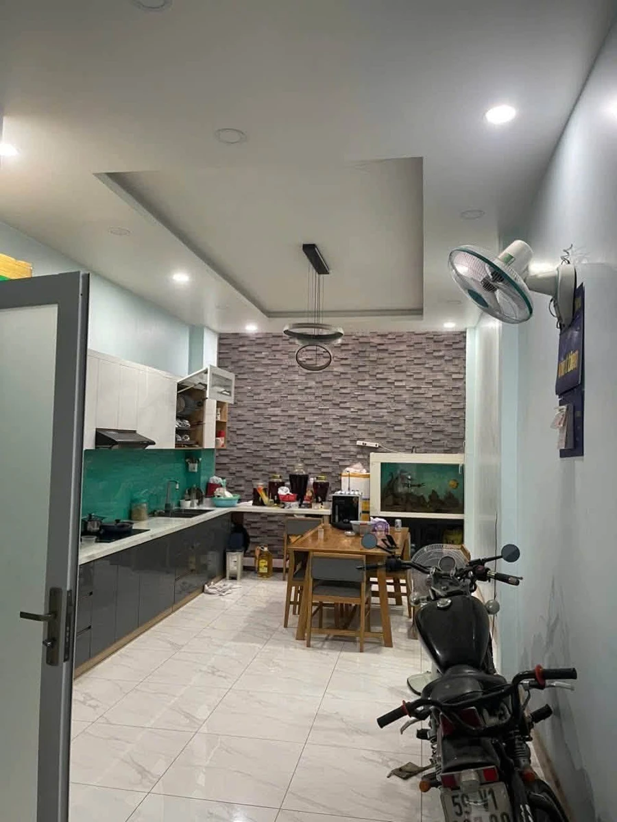 Bán nhà 2 tầng 64m2 Nguyễn Hữu Tiến 5 tỷ - Ảnh thu nhỏ 5