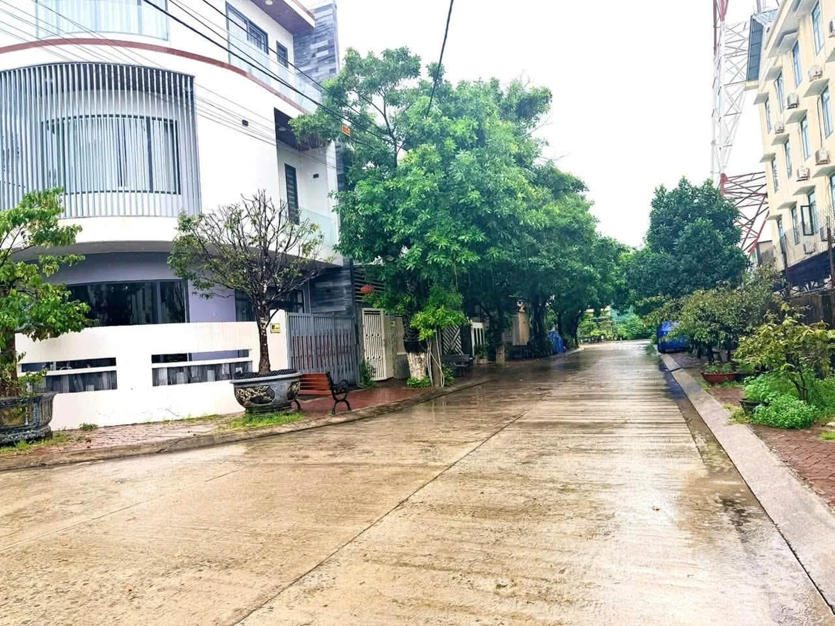Bán lô góc biệt thự 135m2 đường Chu Văn An, Quảng Ngãi - Ảnh thu nhỏ 2