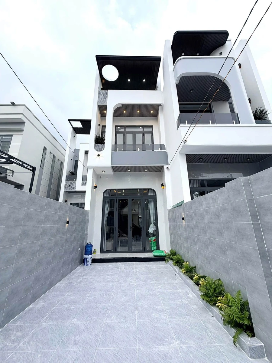 Bán nhà Tân Phong, 132m2, 4 PN, 4 tỷ 150 triệu - Ảnh thu nhỏ 2
