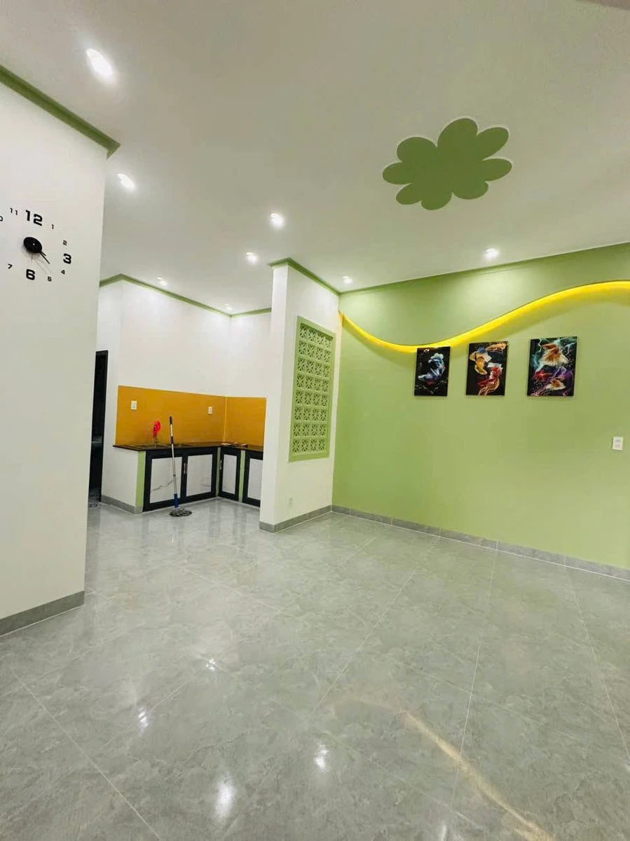 Bán nhà 1 trệt 1 lầu 2PN 100m2 Phú Thủy giá 1.1 tỷ - Ảnh thu nhỏ 2