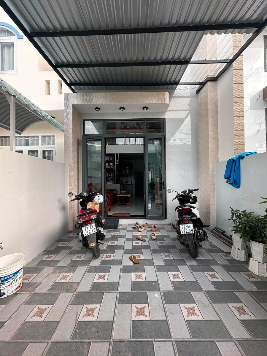 Bán nhà 3 phòng ngủ 68m² Nhà Bè, giá 1 tỷ 350 - Ảnh thu nhỏ 2