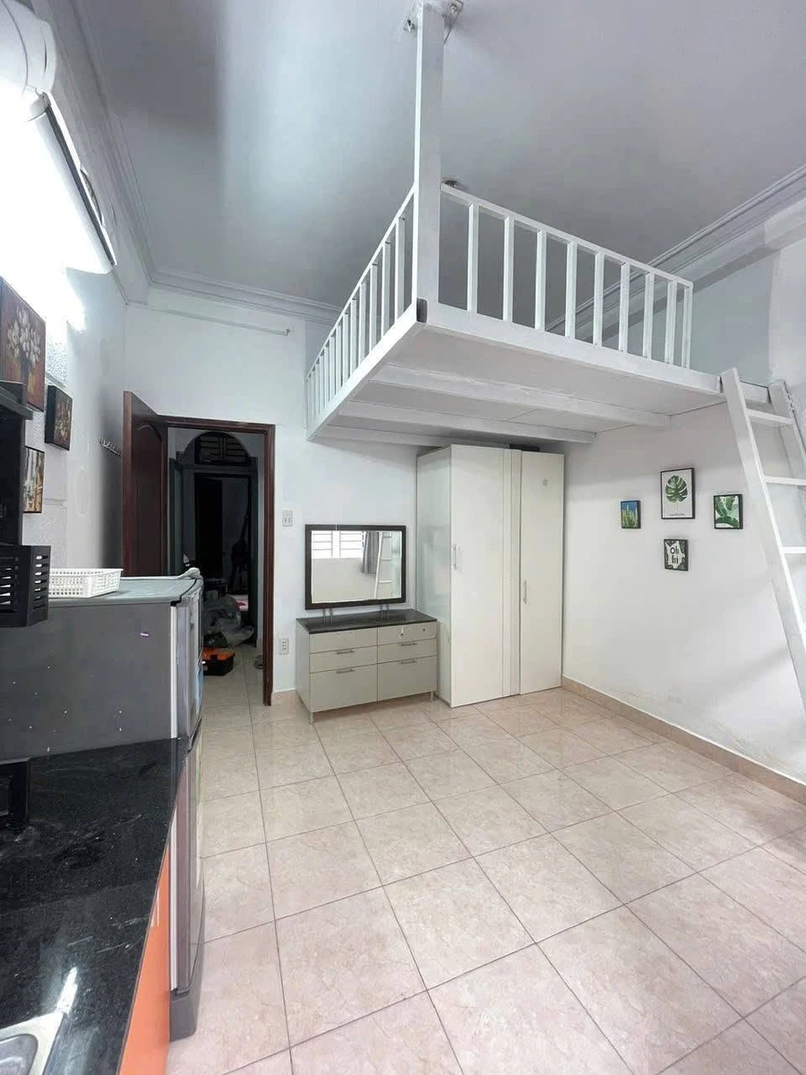 Bán nhà phố thương mại 48m² 7 phòng ngủ Nguyễn Thượng Hiền - Ảnh thu nhỏ 2