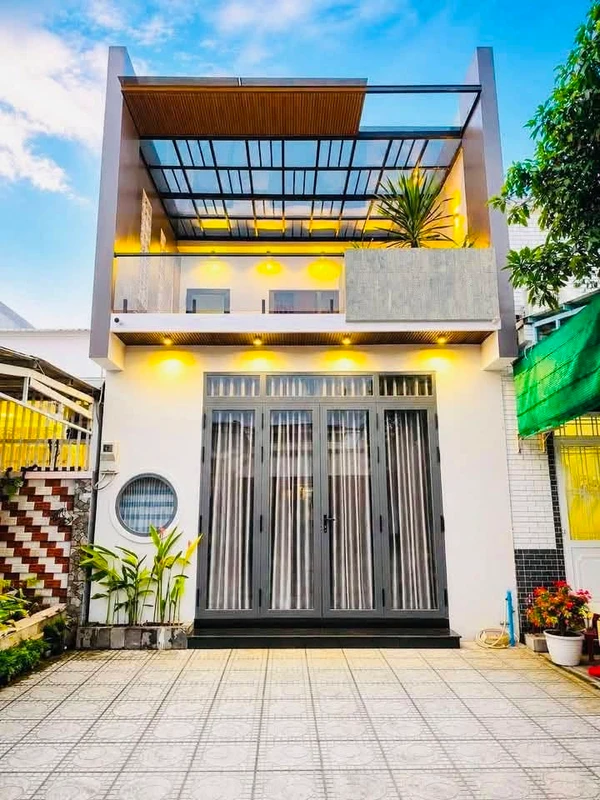 Bán nhà mặt tiền 100m² Phan Văn Trường, Rạch Giá, Kiên Giang