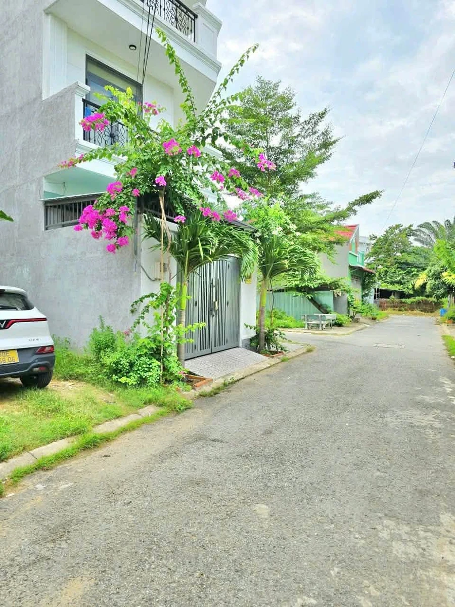 Bán đất Long Trường 100m² full thổ cư 4.15 tỷ - Ảnh 1