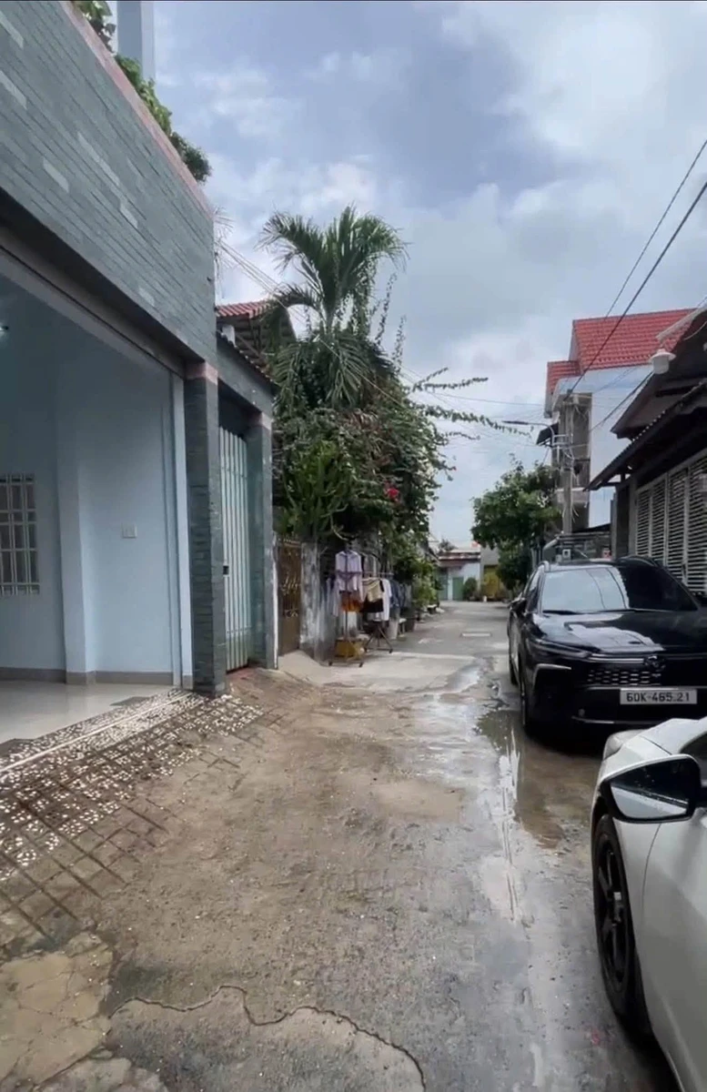 Bán nhà 1 trệt 2 lầu 100m2 Phường Tân Hiệp, Đồng Nai - Ảnh 1