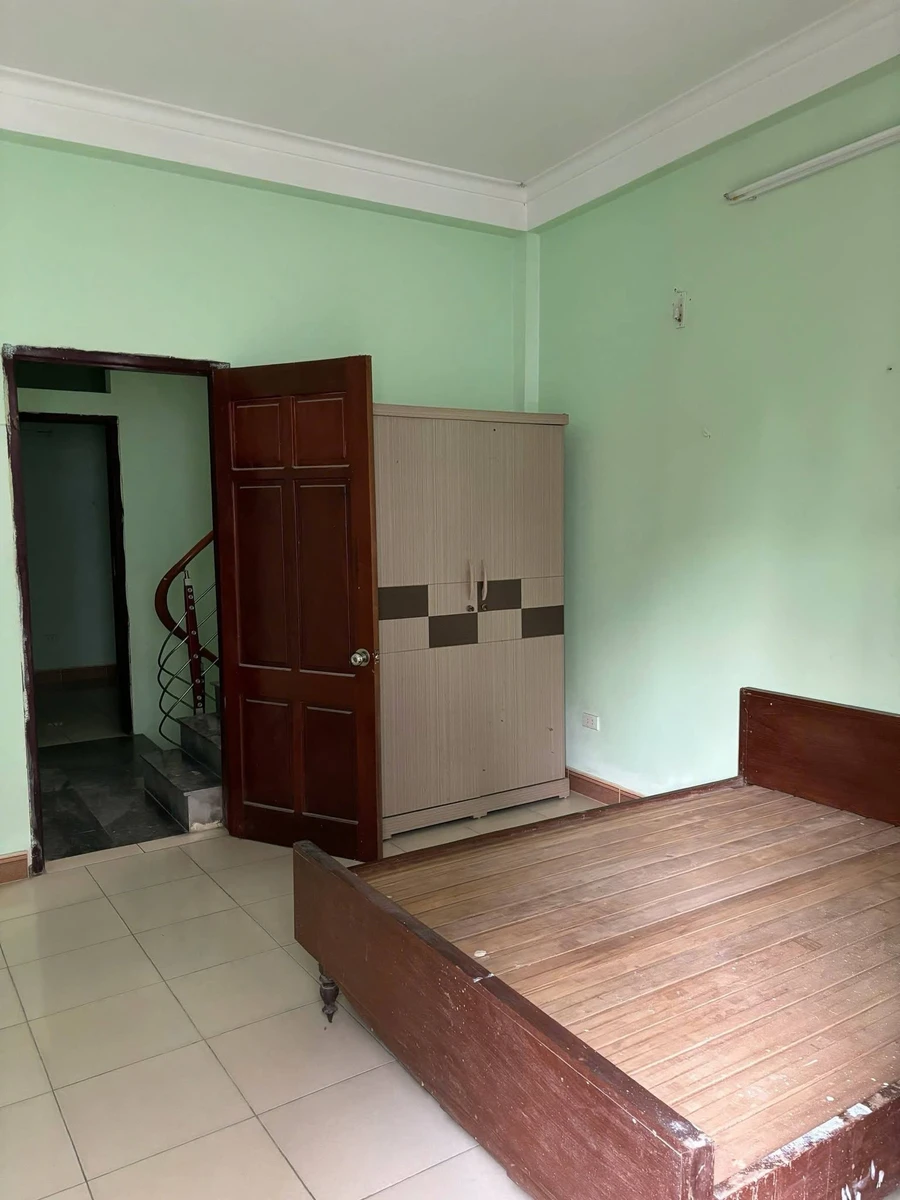 Cho thuê nhà 4 tầng 4PN 40m² Ngọc Thụy 8,5 triệu/tháng - Ảnh thu nhỏ 2