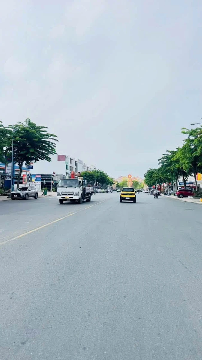 Bán lô góc 12.5x30m Lê Hồng Phong Quận 3, 32 tỷ - Ảnh thu nhỏ 2