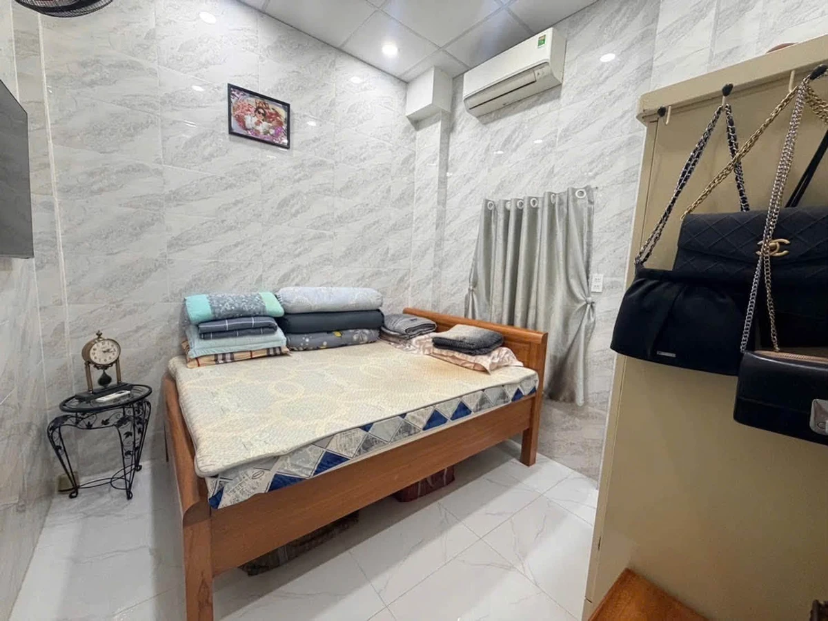 Bán nhà 2 tầng 2PN 30m2 Bùi Đình Tuý, Bình Thạnh - 3.7 tỷ - Ảnh 1