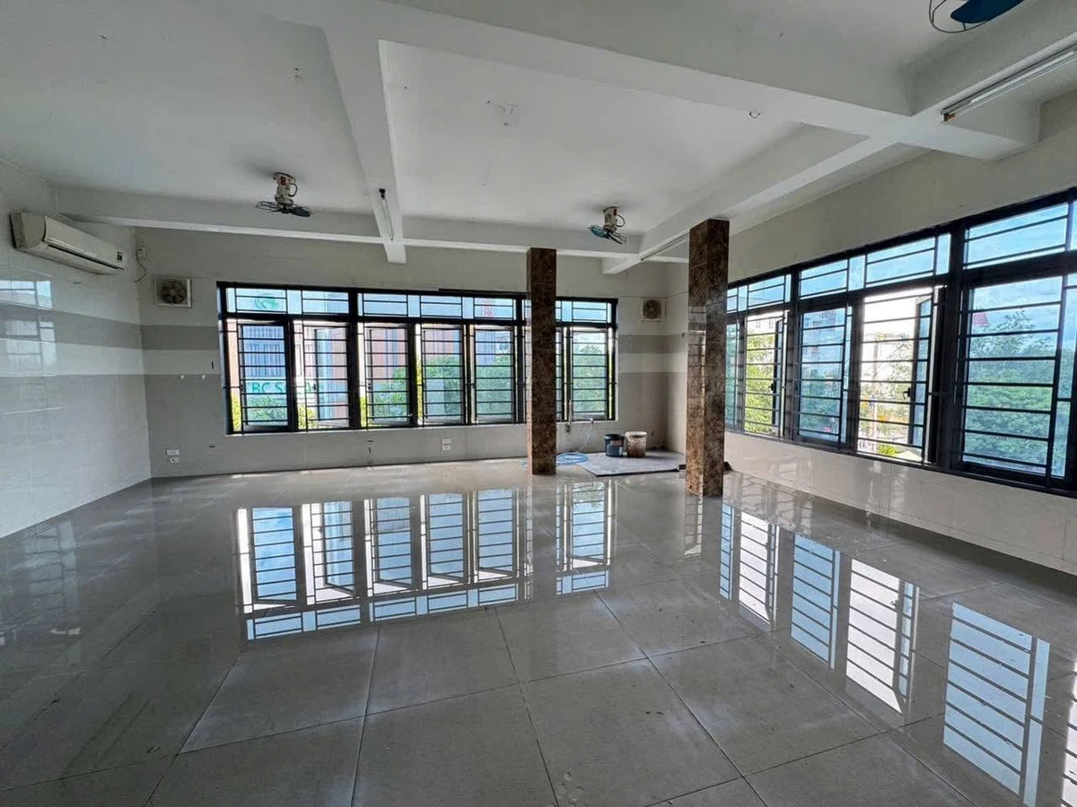 Cho thuê mặt bằng 100m² 2 mặt tiền Thủ Dầu Một 20tr/tháng - Ảnh thu nhỏ 4