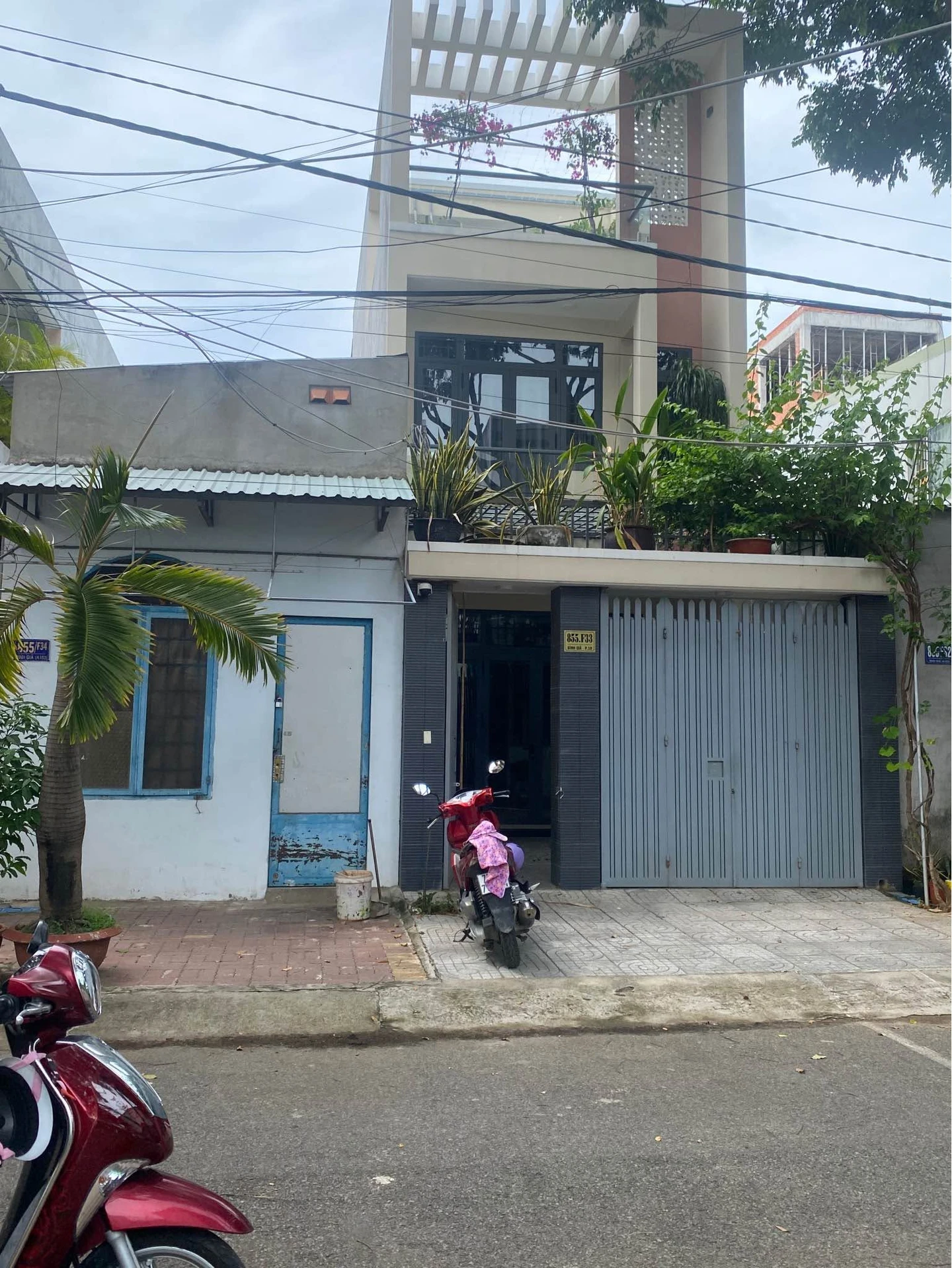 Bán nhà 94m2 4 phòng ngủ Phường 10 Quận 7 - Ảnh 1