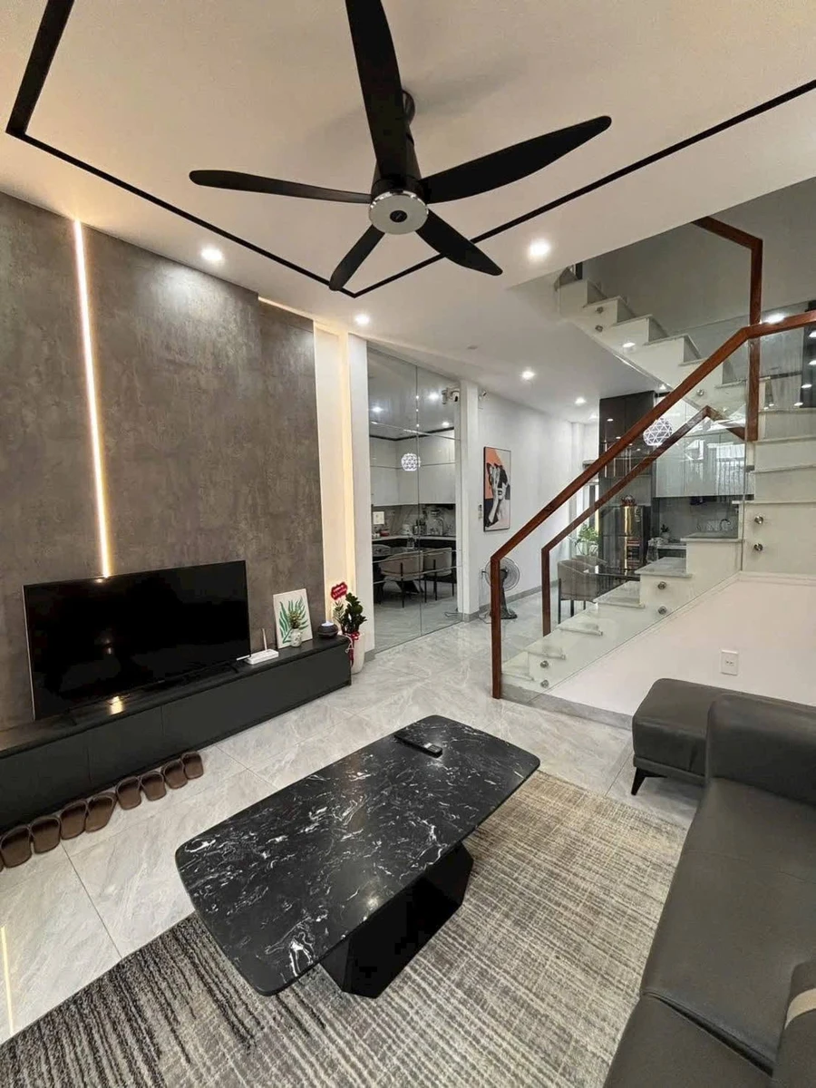 Bán homestay 3 tầng 120m² Điện Biên Phủ, Huế - Ảnh 1
