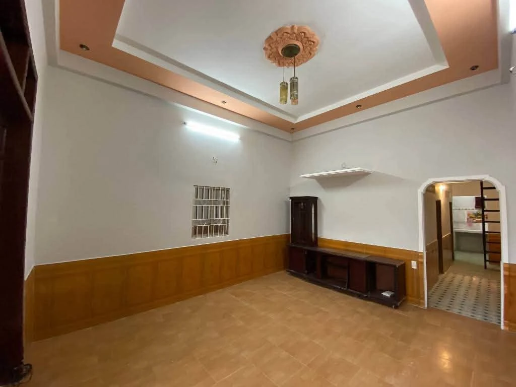 Bán nhà 77m² 2PN 2WC cạnh Vành đai 2, Bình Tân, 5,8 tỷ - Ảnh thu nhỏ 2