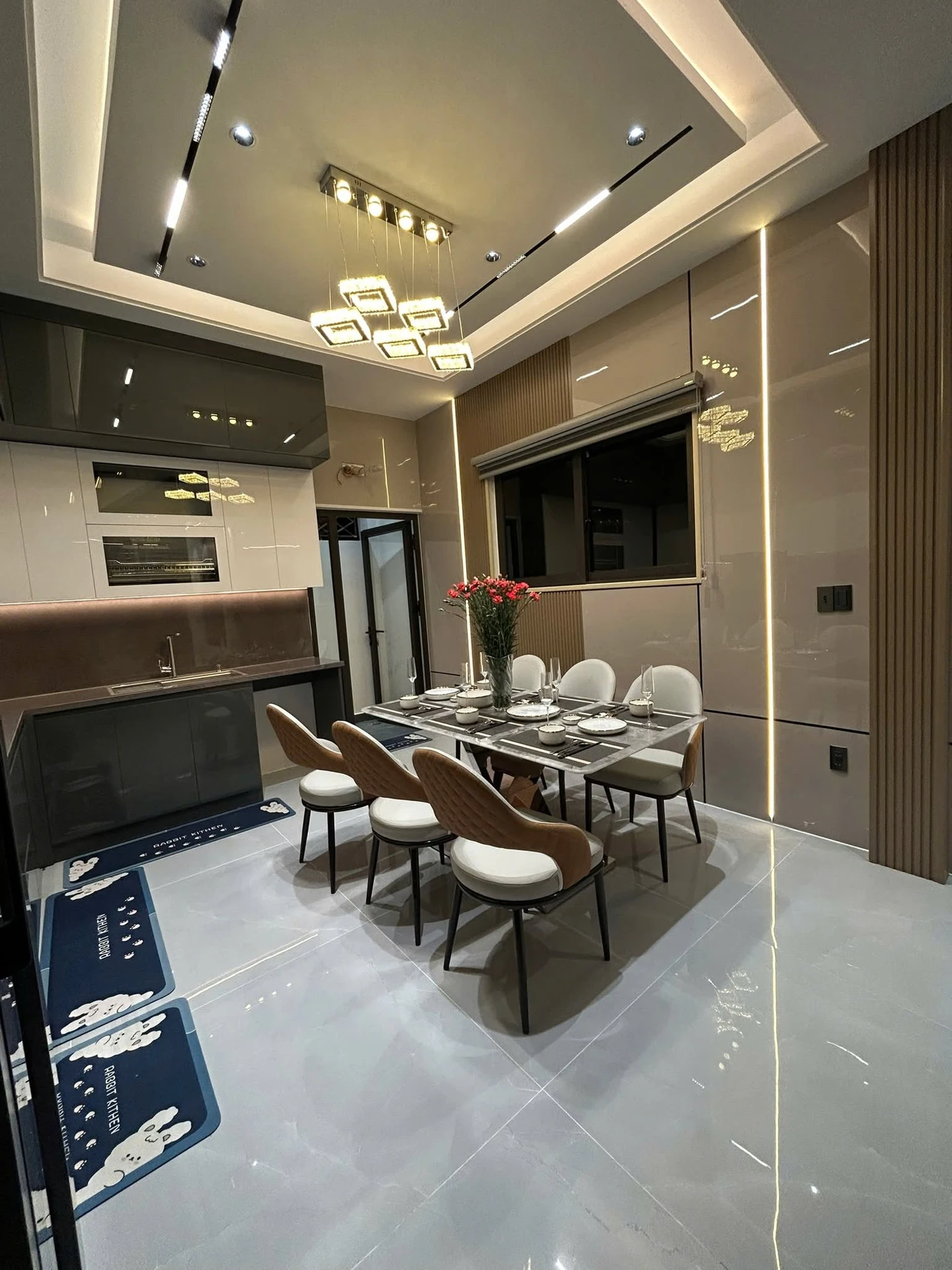 Bán căn hộ chung cư 4 tầng 59m2 An Dương, nội thất full - Ảnh 1