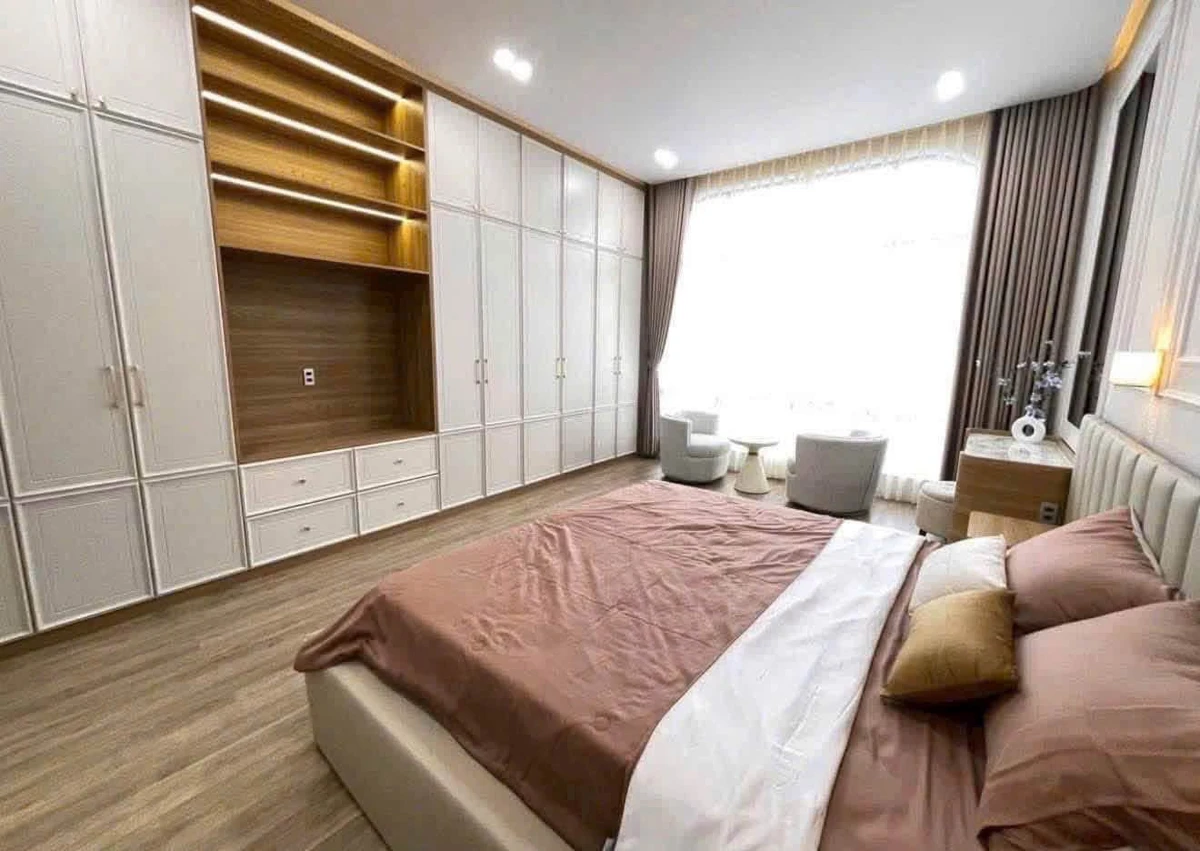 Bán nhà phố 4PN, 256m2 mặt tiền Xuân Diệu, trung tâm - Ảnh thu nhỏ 5