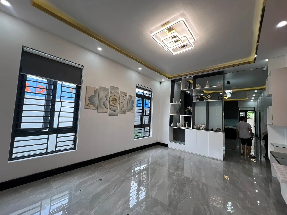 Bán biệt thự mặt tiền Tôn Đức Thắng 270m² giá 9.9 tỷ - Ảnh thu nhỏ 5