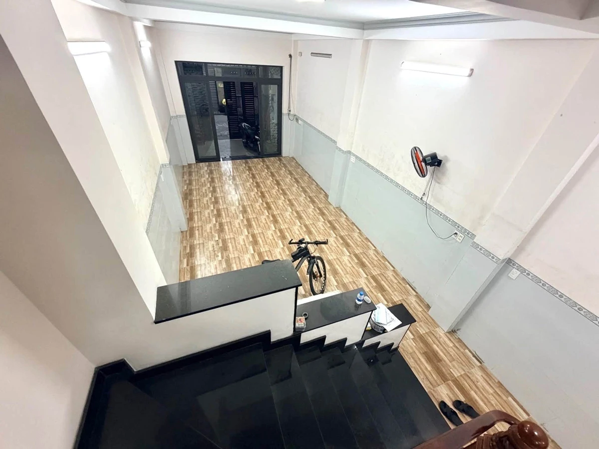 Bán nhà 1 trệt 3 lầu 73m2 gần Aeon Mall Tân Phú, giá khoảng 7 tỷ - Ảnh thu nhỏ 3