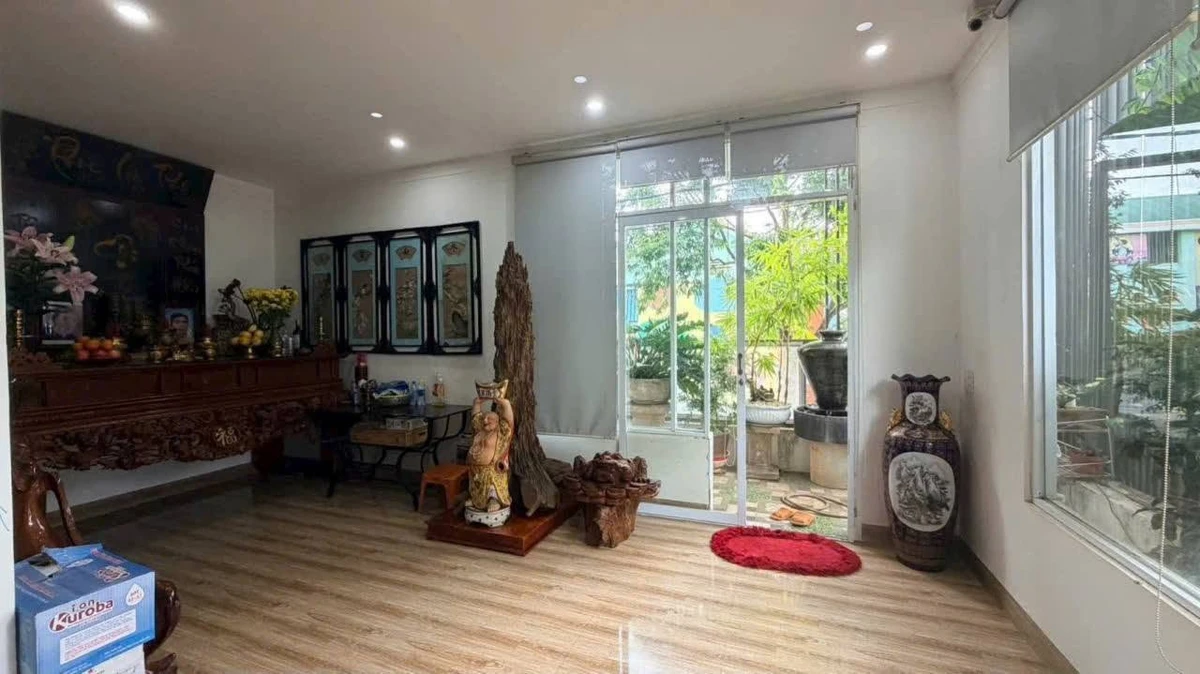 Bán nhà 3 tầng góc 2 mặt tiền Buôn Ma Thuột 160m2 16 tỷ - Ảnh thu nhỏ 4