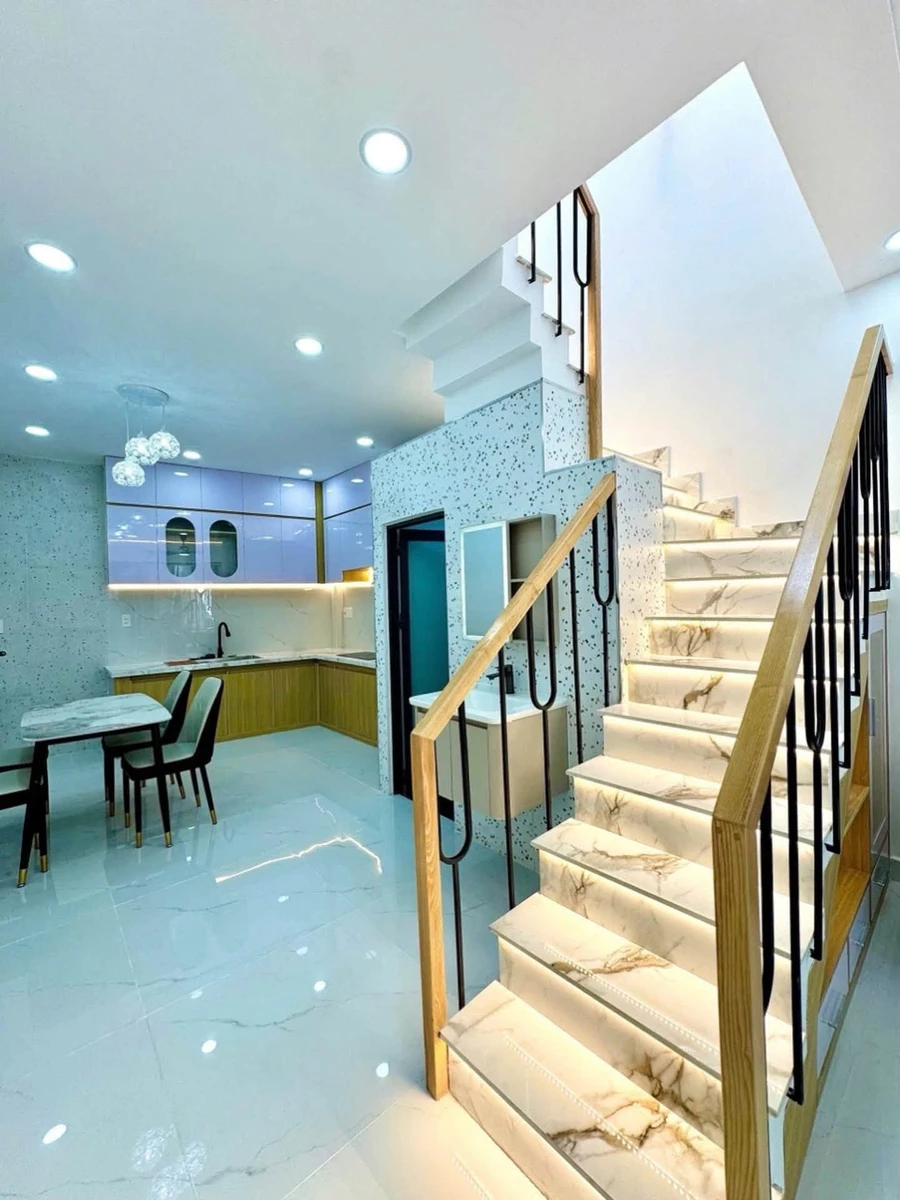 Bán nhà 2 tầng 3,8x10m đường Huỳnh Văn Nghệ, Phường Tân Sơn, Tân Bình - Ảnh thu nhỏ 3