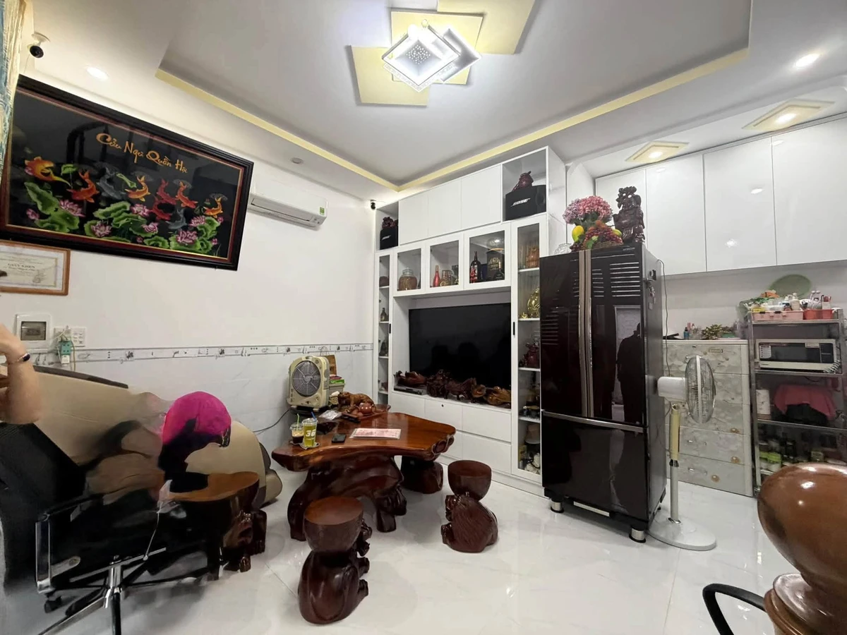 Bán nhà hẻm 2 phòng 31m² Phường Vũng Tàu 2.5 tỷ - Ảnh thu nhỏ 2