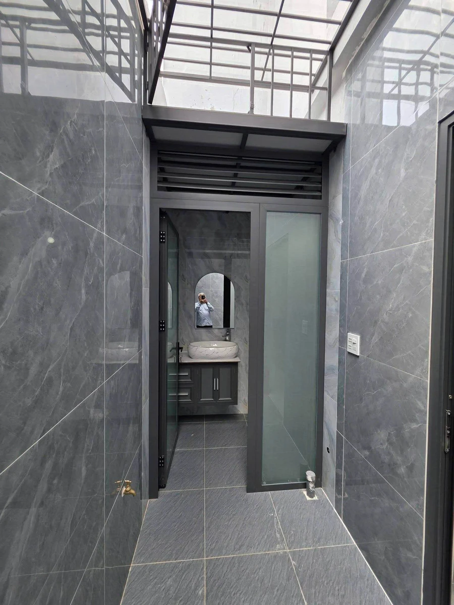 Bán nhà mặt tiền 3 tầng 80m2, 6 tỷ 4 Quy Nhơn - Ảnh thu nhỏ 5