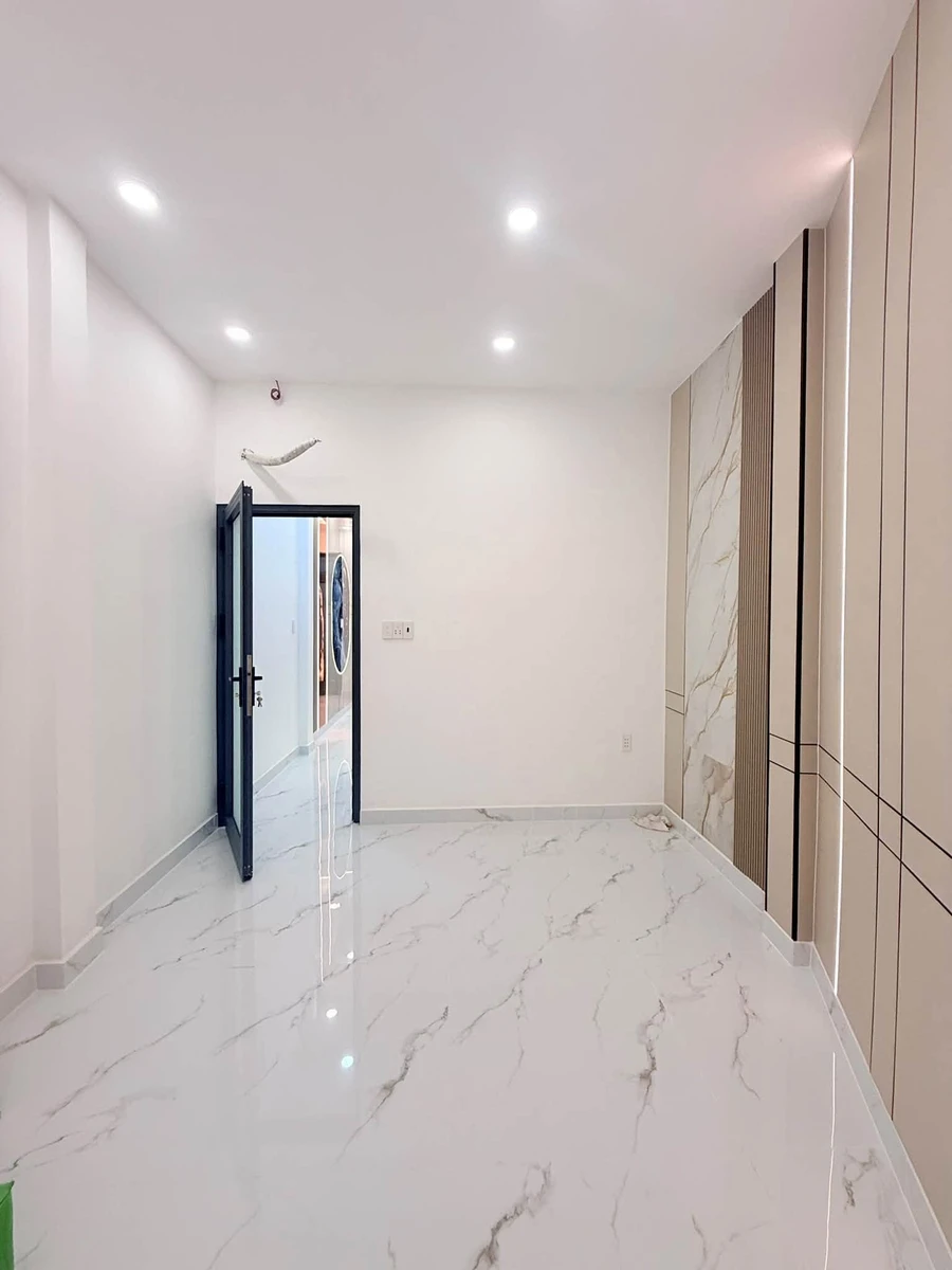 Bán nhà 2 tấm 53m² 3 phòng ngủ Quận 4 Tôn Đản 4,89 tỷ - Ảnh thu nhỏ 5