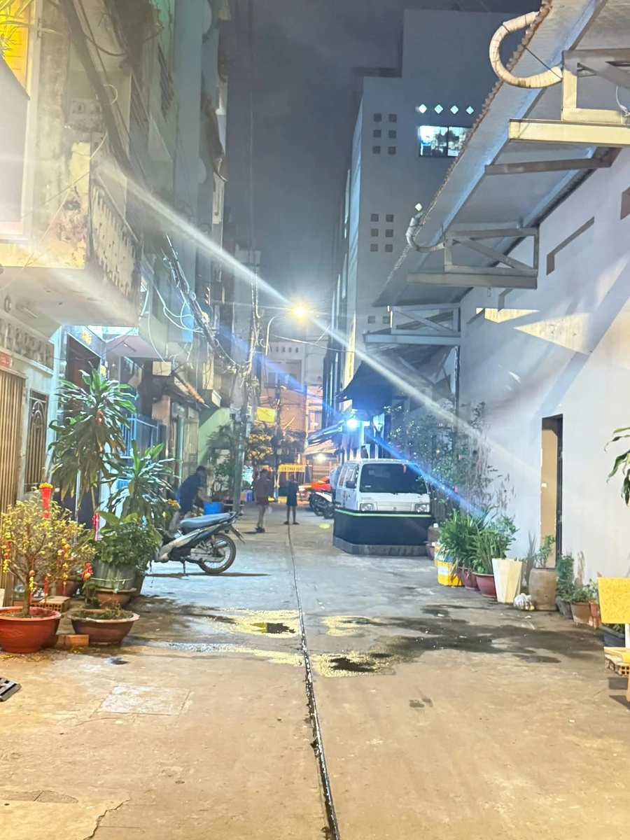 Bán nhà hẻm Lạc Long Quân, Quận 11 - 29m² - 6 tỷ - Ảnh thu nhỏ 2