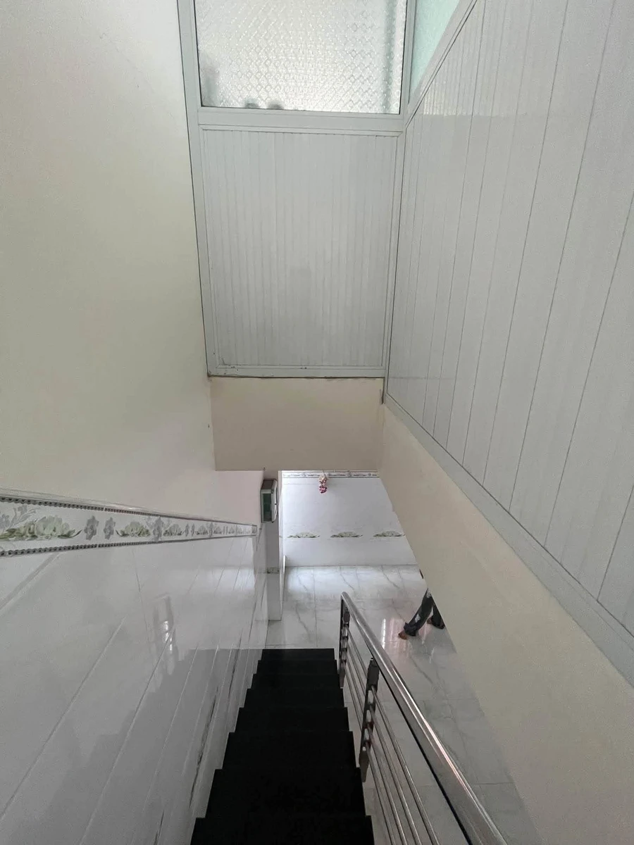 Bán nhà 45m2, 3 phòng ngủ, gần chợ Đầm, Quy Nhơn, 2.2 tỷ - Ảnh thu nhỏ 5