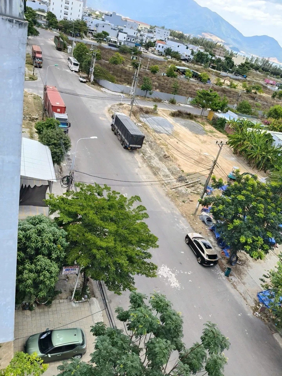 Bán khách sạn 6 tầng 150m² sát biển Đà Nẵng, 18 tỷ - Ảnh thu nhỏ 3