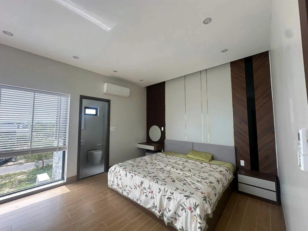 Cho thuê villa 4PN hồ bơi 250m² 45 triệu/tháng - Ảnh thu nhỏ 5