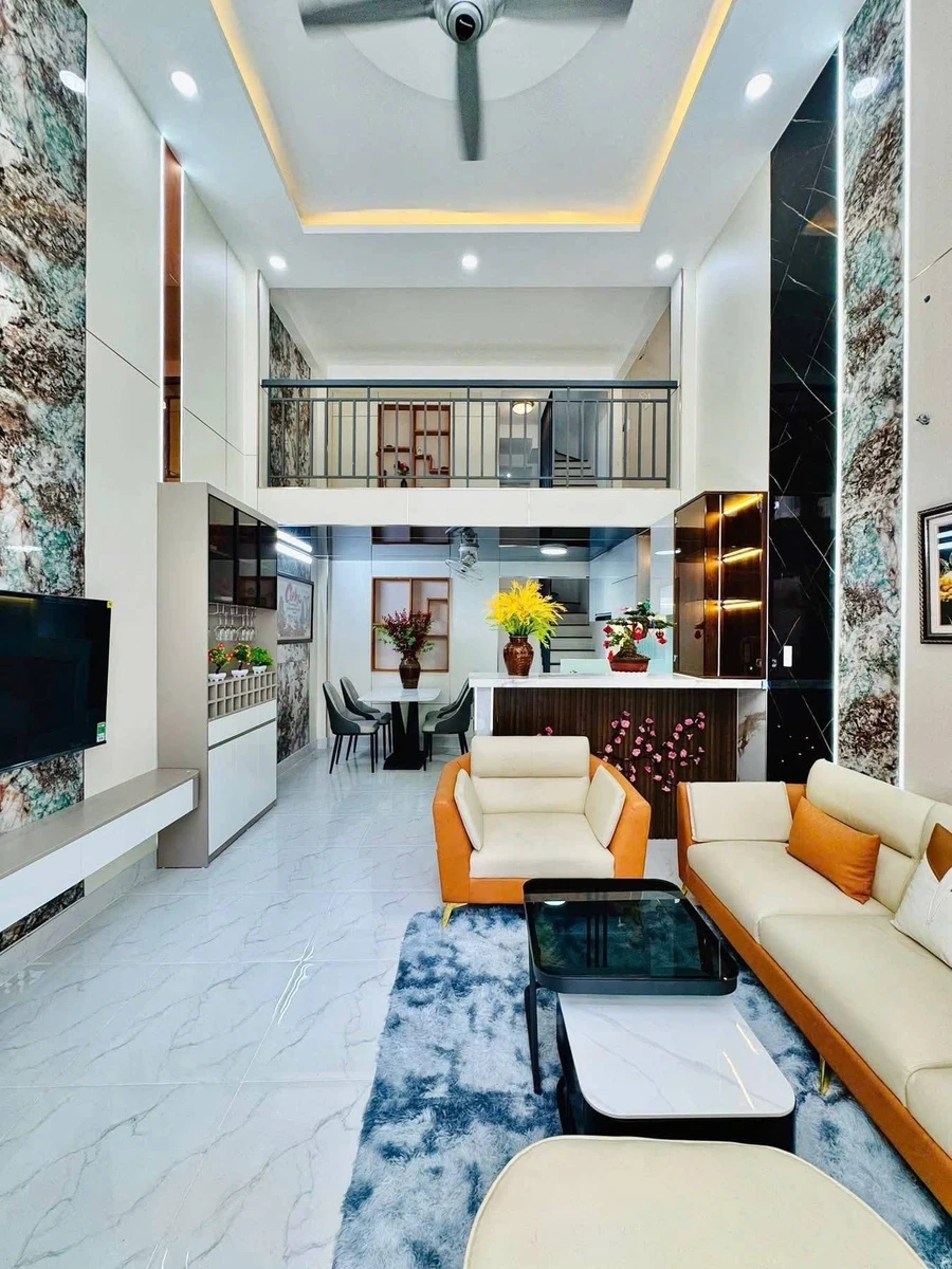 Bán nhà 4 phòng ngủ 42m2 full nội thất đường Đỗ Thúc Tịnh, Gò Vấp, giá hơn 5 tỷ - Ảnh thu nhỏ 2