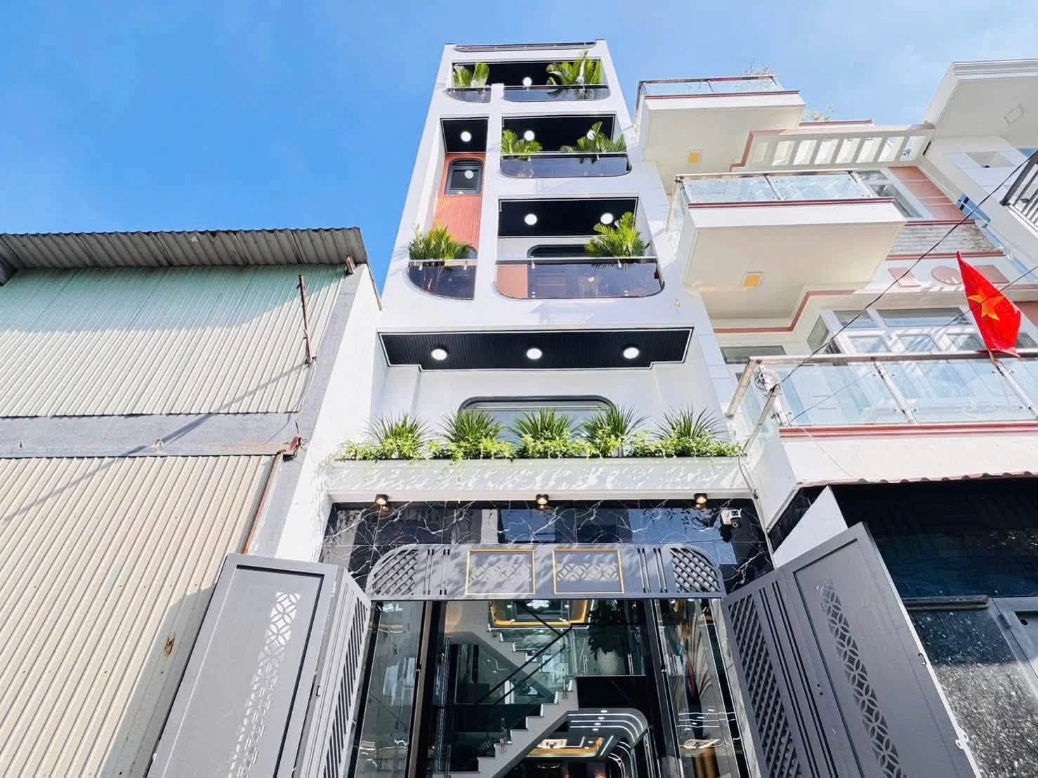 Bán nhà 4 phòng ngủ 60m2 Phường Thới An, Quận 12 - Ảnh 1