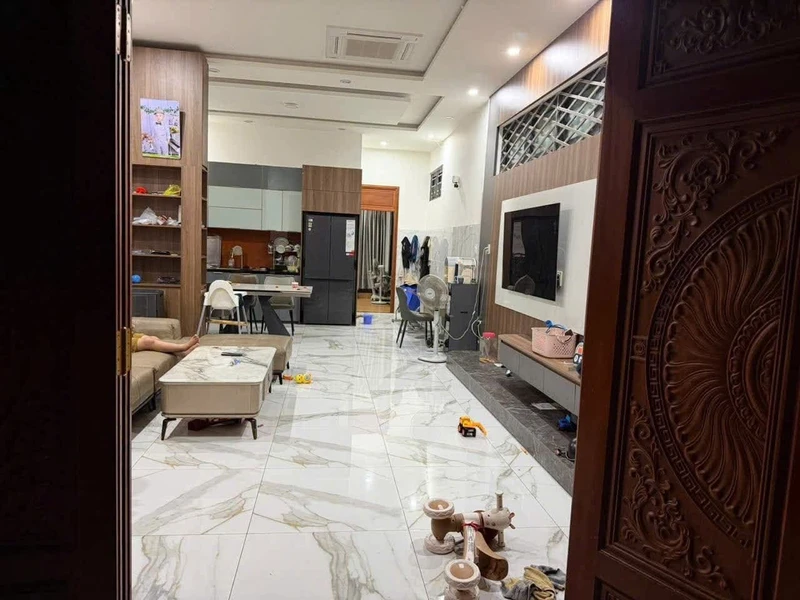 Bán nhà mặt tiền 116m2 Nguyễn Thị Minh Khai Quy Nhơn 10.5 tỷ