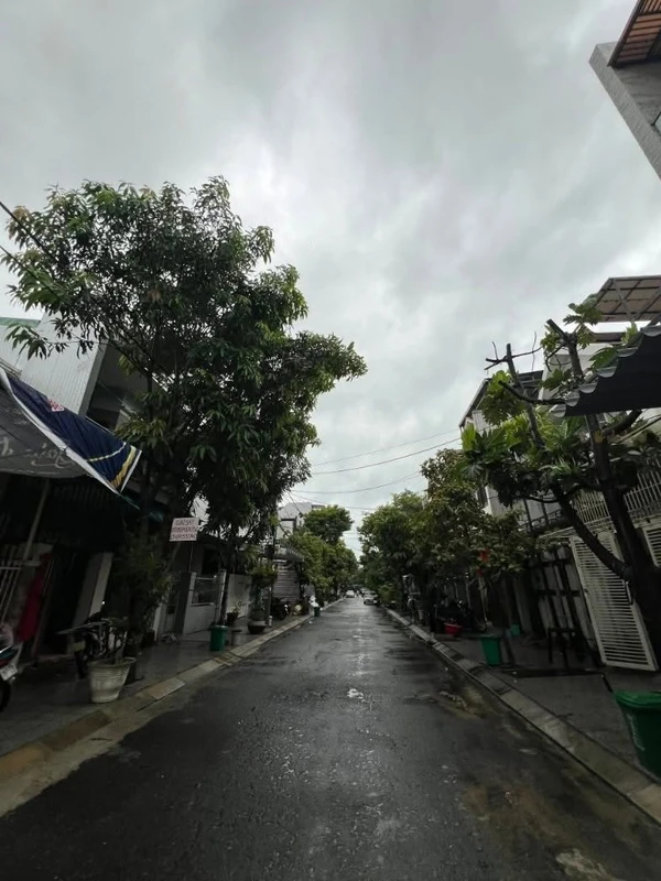 Bán đất biển Sơn Trà 90m² mặt tiền đường 5,5m