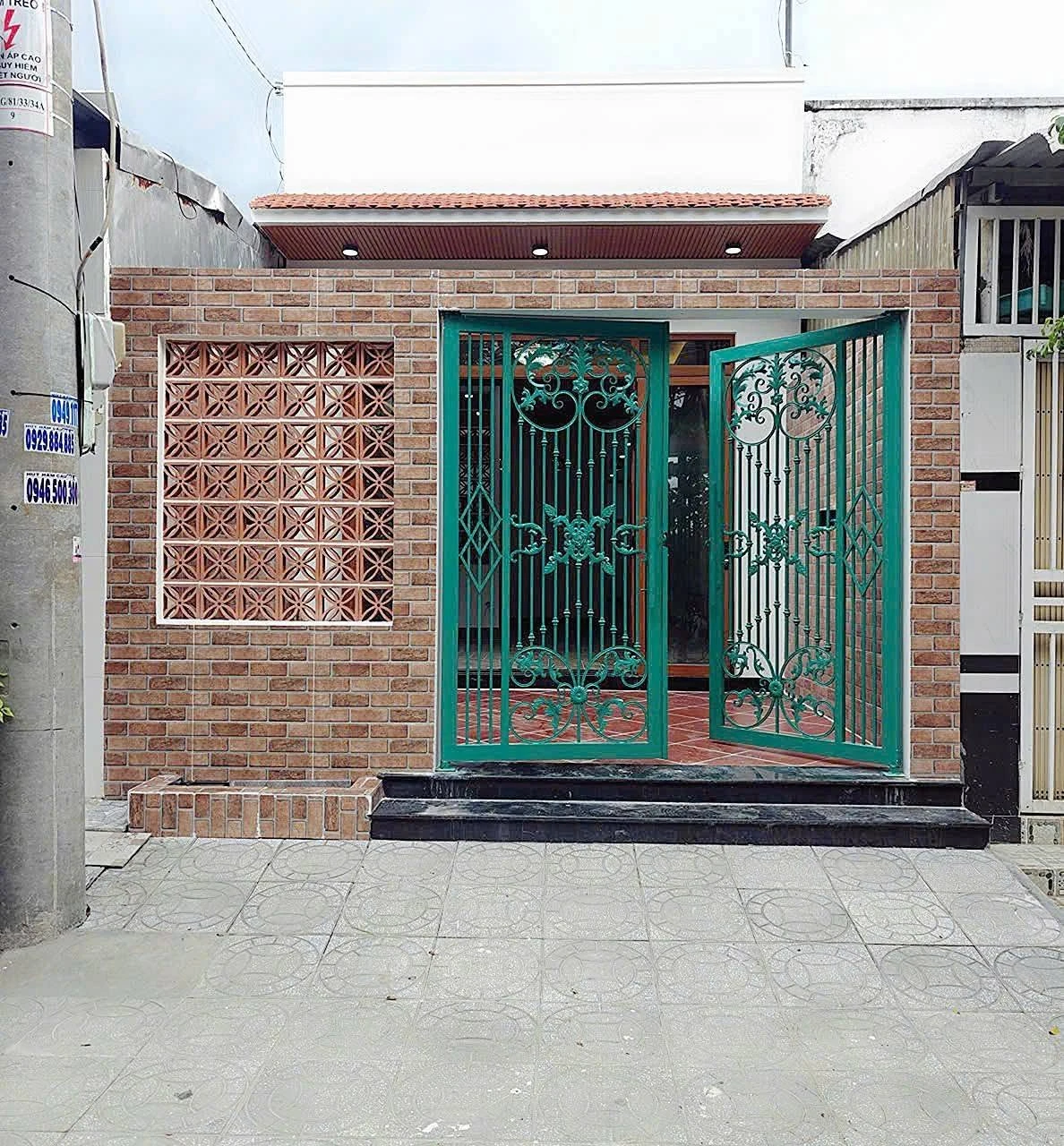 Bán nhà mặt tiền Lê Quang Định, 100.8m², 3PN, Rạch Giá - 2.05 tỷ - Ảnh 1