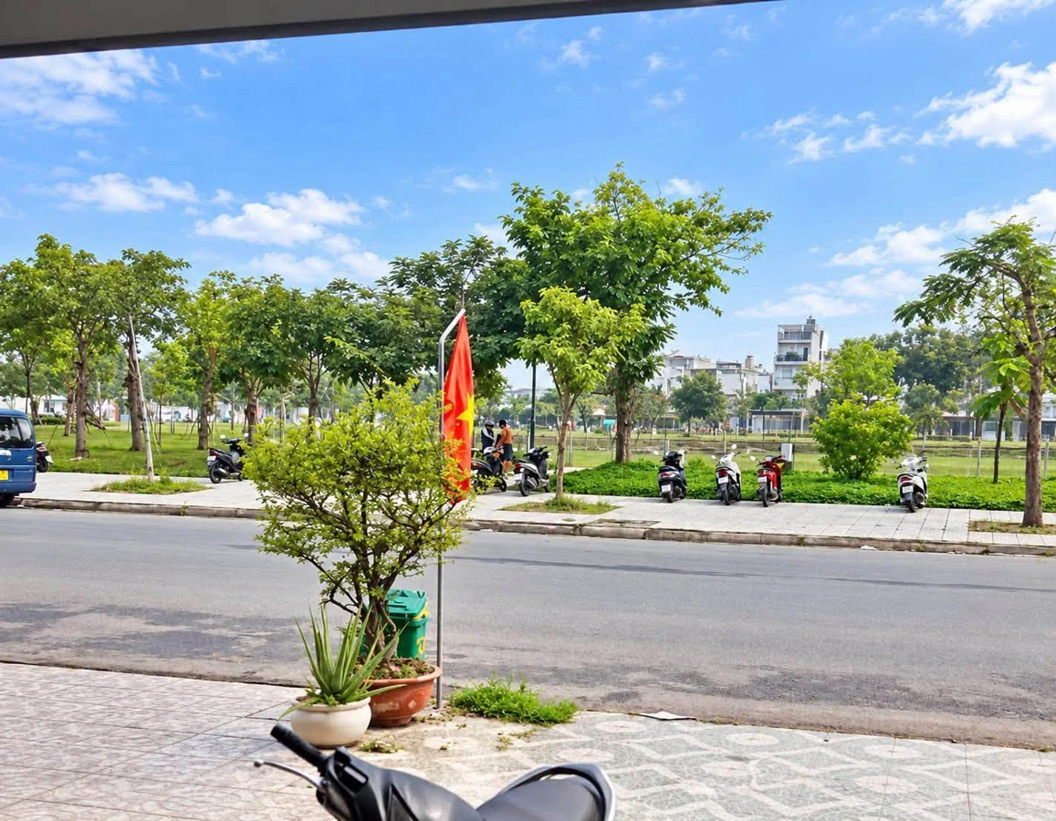 Bán đất trống 114m² mặt tiền A8 Bình Tân - Ảnh 1