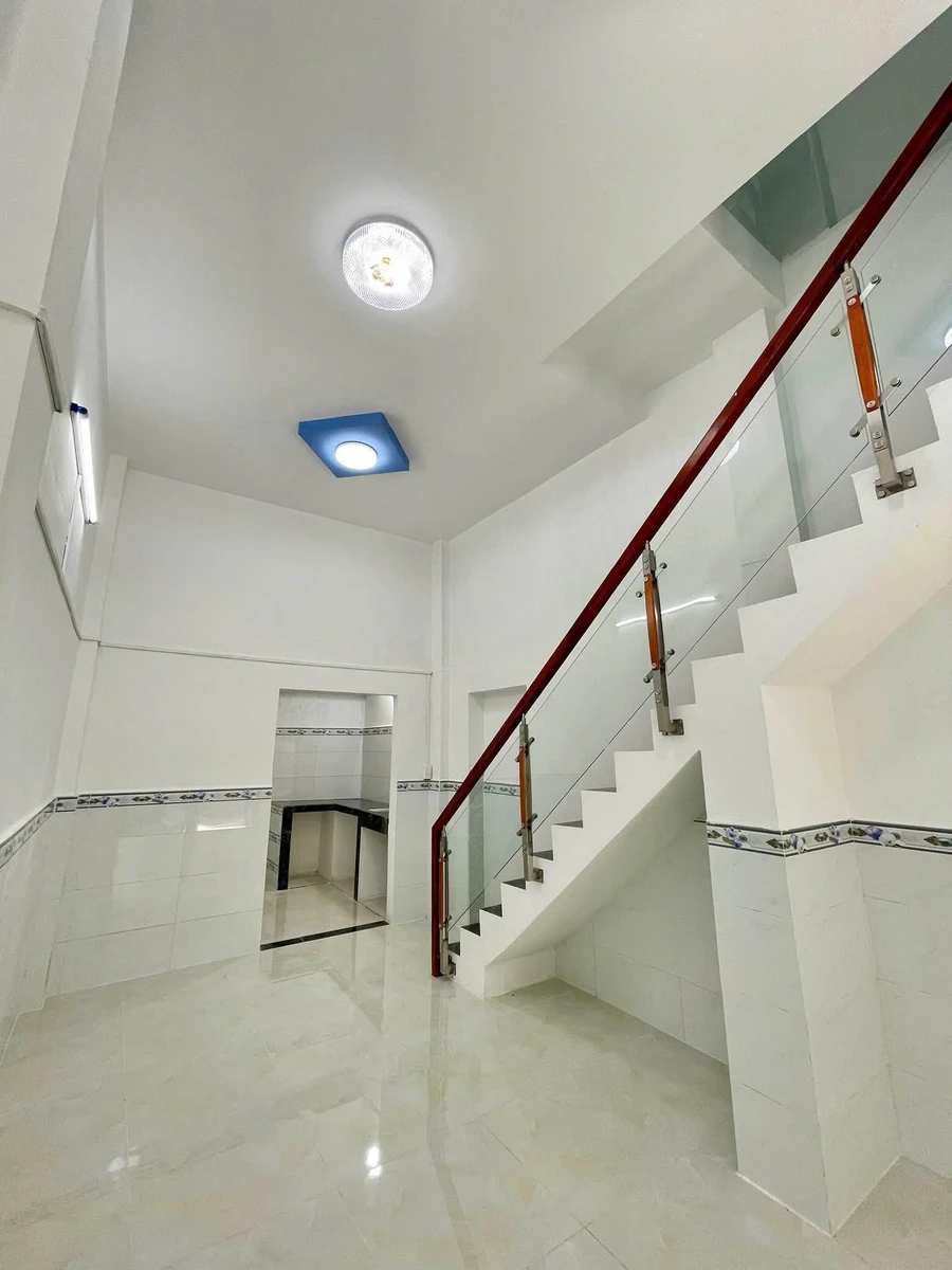 Bán nhà 1 trệt 1 lầu mặt tiền Bùi Hữu Nghĩa, 41m², 1 tỷ 950 triệu - Ảnh thu nhỏ 3
