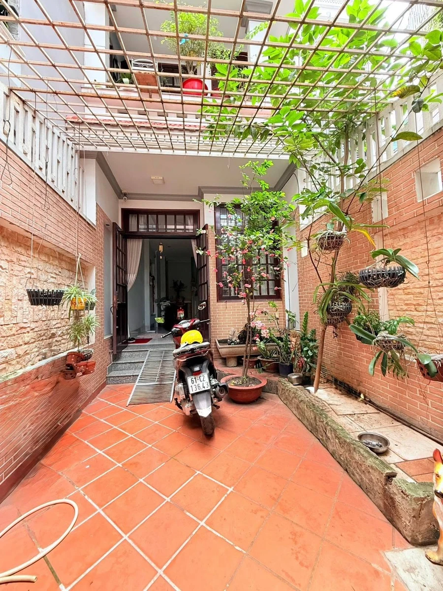 Bán nhà 5 tầng 106m² Phú Nhuận, giá 17.9 tỷ - Ảnh 1