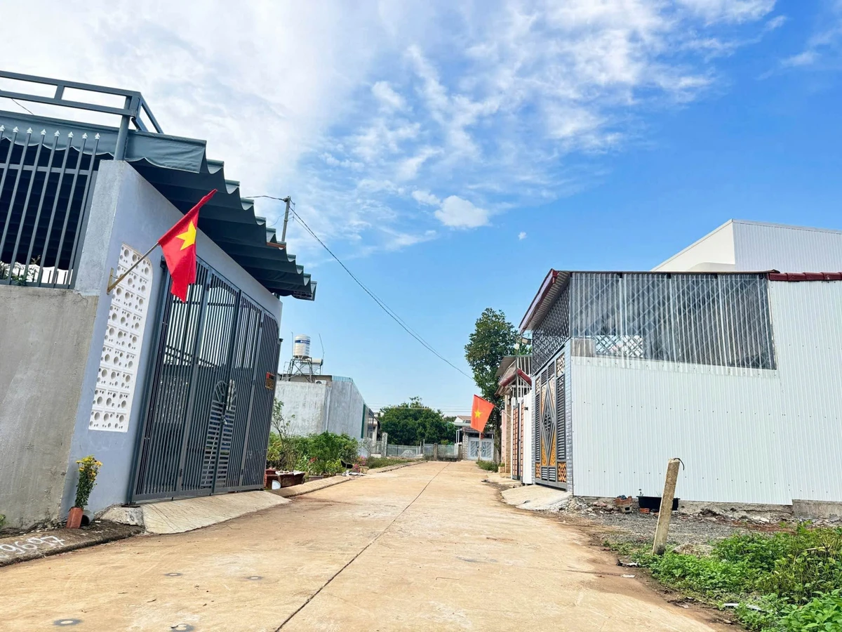 Bán lô đất 5,5x20m hẻm KA1 Eatu, Phường Tân An, Buôn Ma Thuột giá 1,65 tỷ - Ảnh thu nhỏ 2