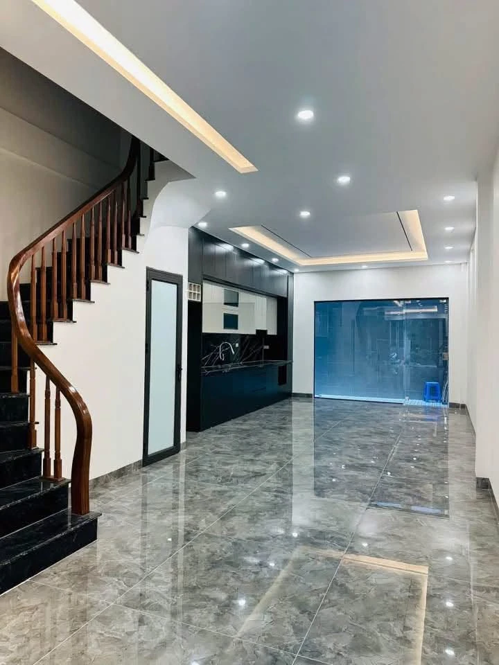Bán nhà 6 tầng 100m2 mặt tiền 4.5m Hồ Đền Lừ 23.6 tỷ - Ảnh thu nhỏ 4