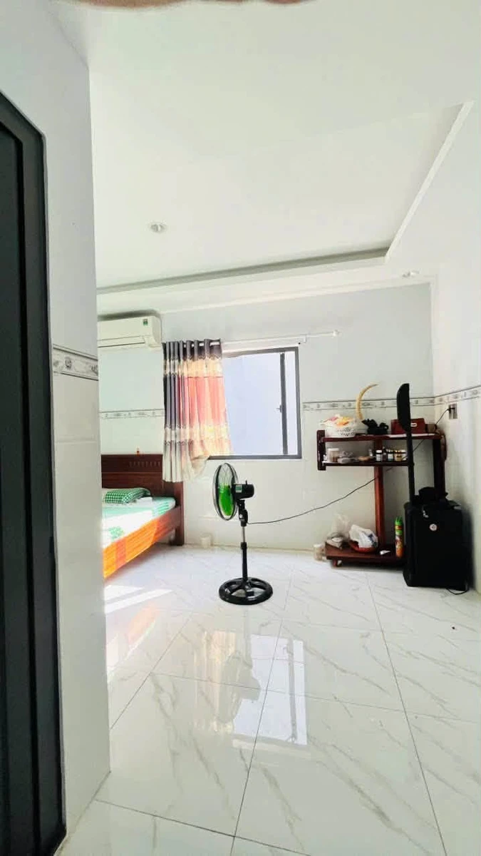 Bán nhà 4 tầng 68m2 hẻm xe hơi đường Tô Ngọc Vân, Thủ Đức giá 7,3 tỷ - Ảnh thu nhỏ 4
