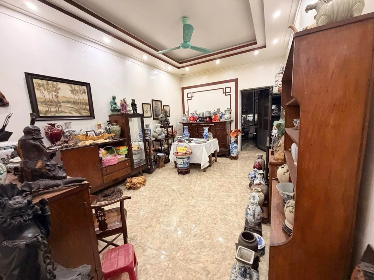 Bán nhà mặt phố Lê Thánh Tông 100m², 4 PN, 3,5 tầng, 10,5 tỷ - Ảnh thu nhỏ 4