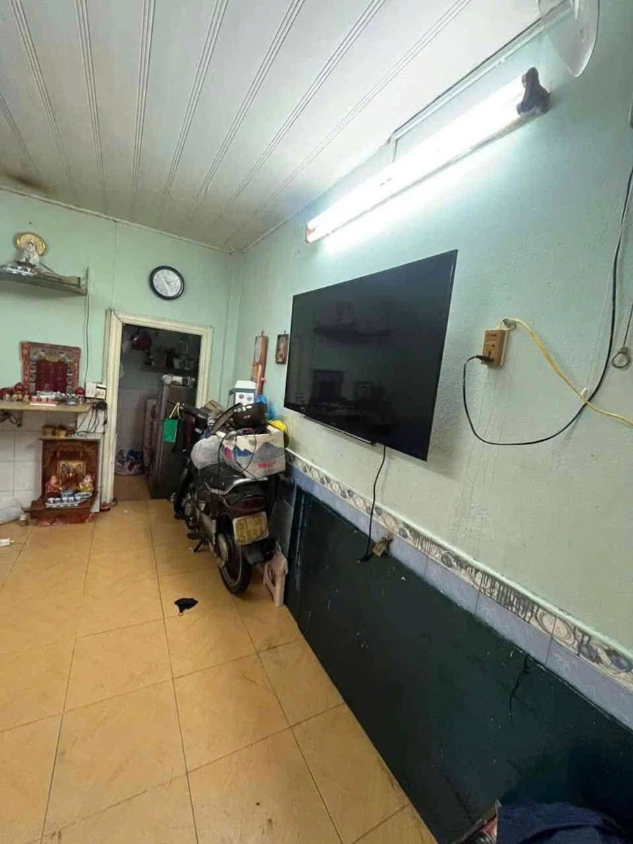 Bán nhà 2 tầng 20m² đường Đinh Tiên Hoàng, Bình Thạnh, sát Cầu Bông, giá 3 tỷ - Ảnh thu nhỏ 2