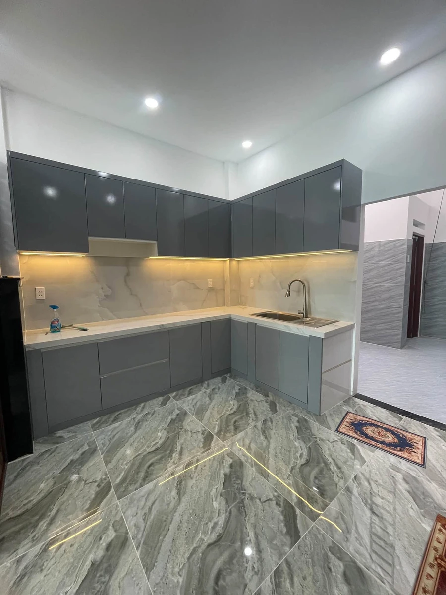 Bán nhà 2 tầng 6.8x20m, 6PN 2WC, Bình Tân, 8 tỷ - Ảnh thu nhỏ 3