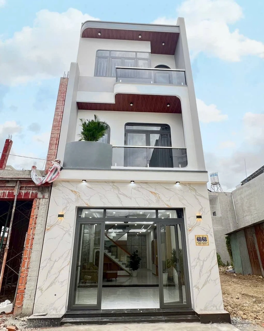 Bán nhà 1 trệt 2 lầu 80m² Biên Hòa 4 tỷ 950 triệu - Ảnh 1