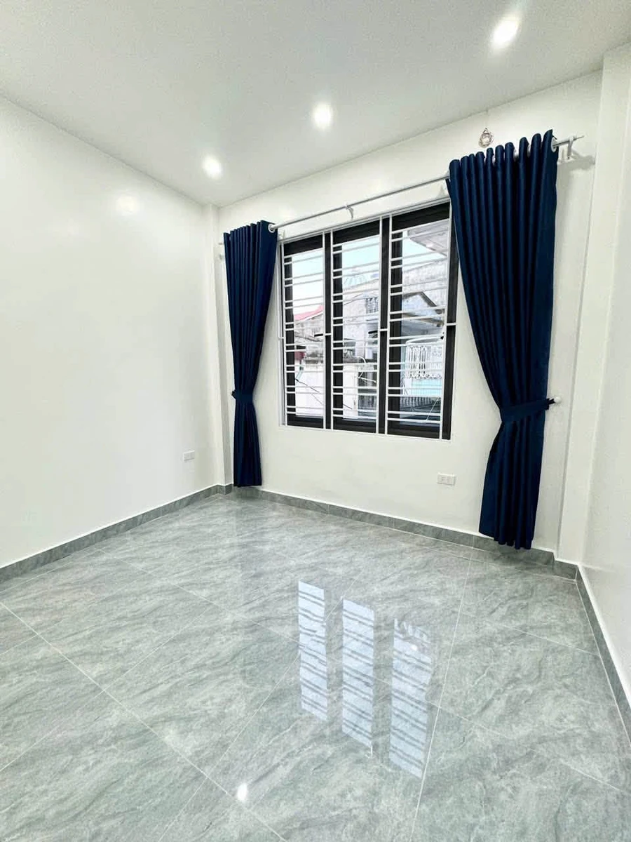 Nhà bán 4 phòng ngủ, 40m² mặt tiền tại Trần Nguyên Hãn - Ảnh thu nhỏ 5